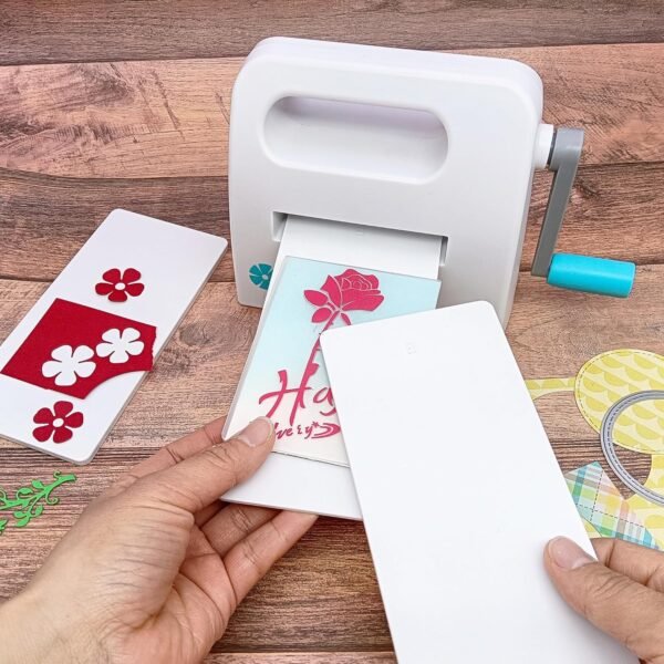 1 Set 6 inches Mini Die Cut Embossing Folder Machine Die Cutting and Embossing Machine for Art Craft Scrapbooking - Precise Cutting Easy Operation Ideal for DIY Craftsmen and Beginners
